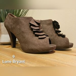 Size 9 Open Toe Booties